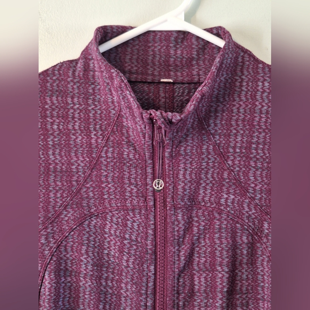 Lululemon Define Jacket - Picture 3 of 6